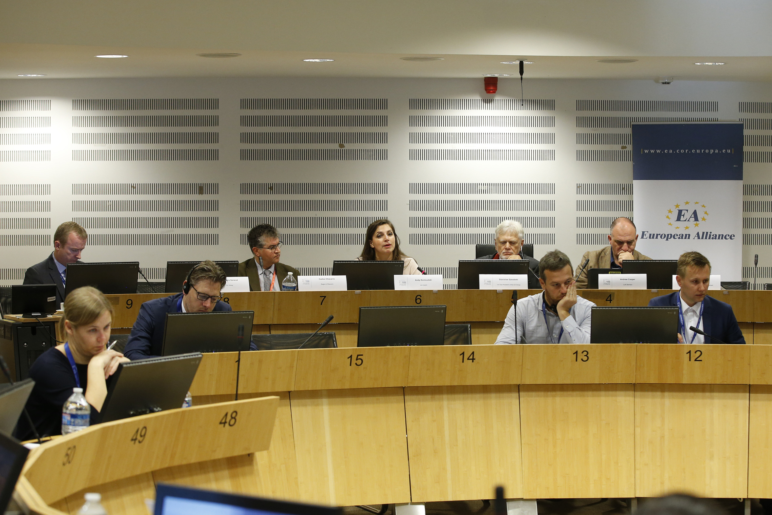 Local and regional authorities fostering energy transition polic